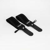 Bmotion Wrist Wraps als Set auf weißem Hintergrund – elastische Handgelenkbandagen für mehr Support beim Training.