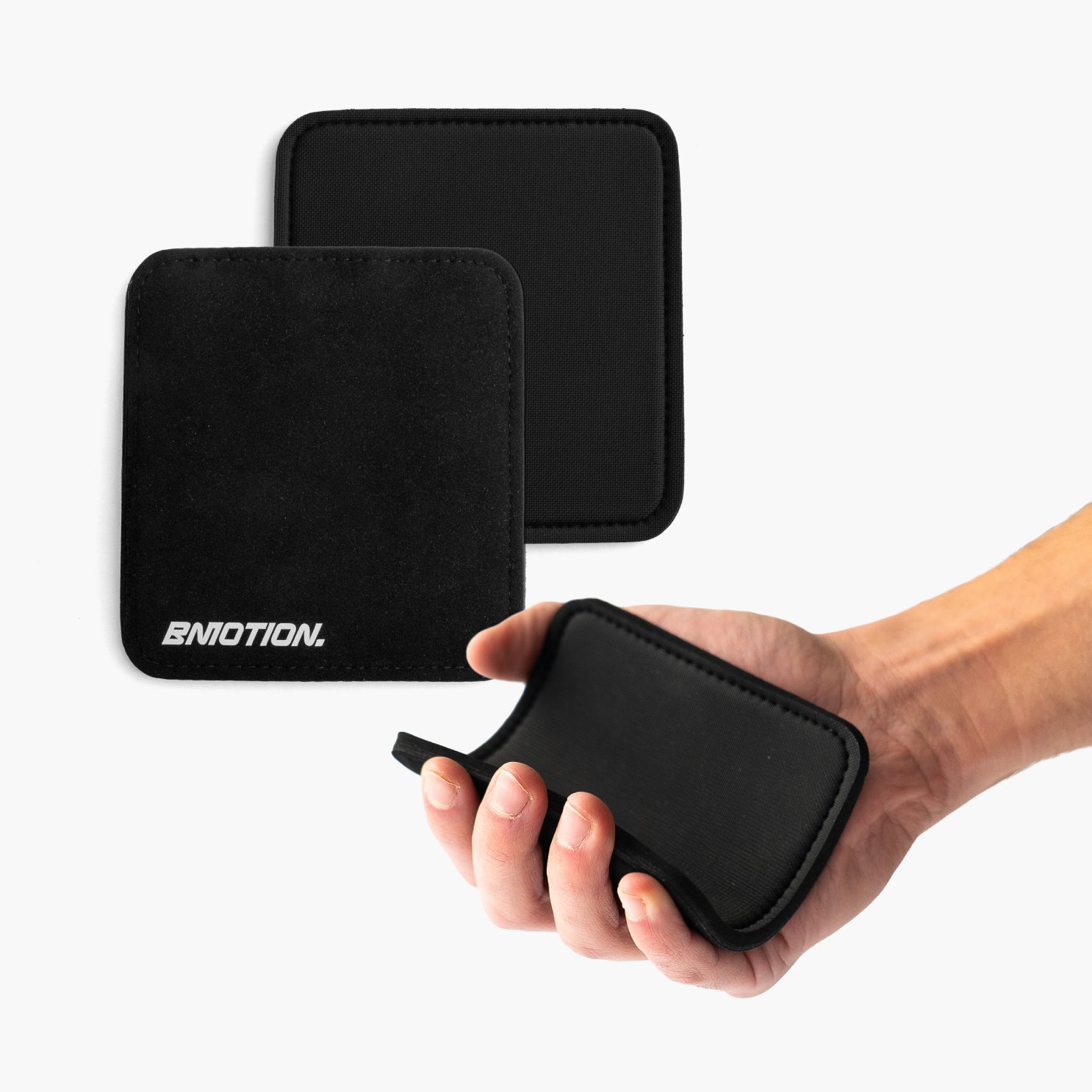bmotion Grip Pads aus Stoffgewebe mit Gummi-Unterseite, Paar freigestellt – Handschutz für Pull-Ups und Deadlifts